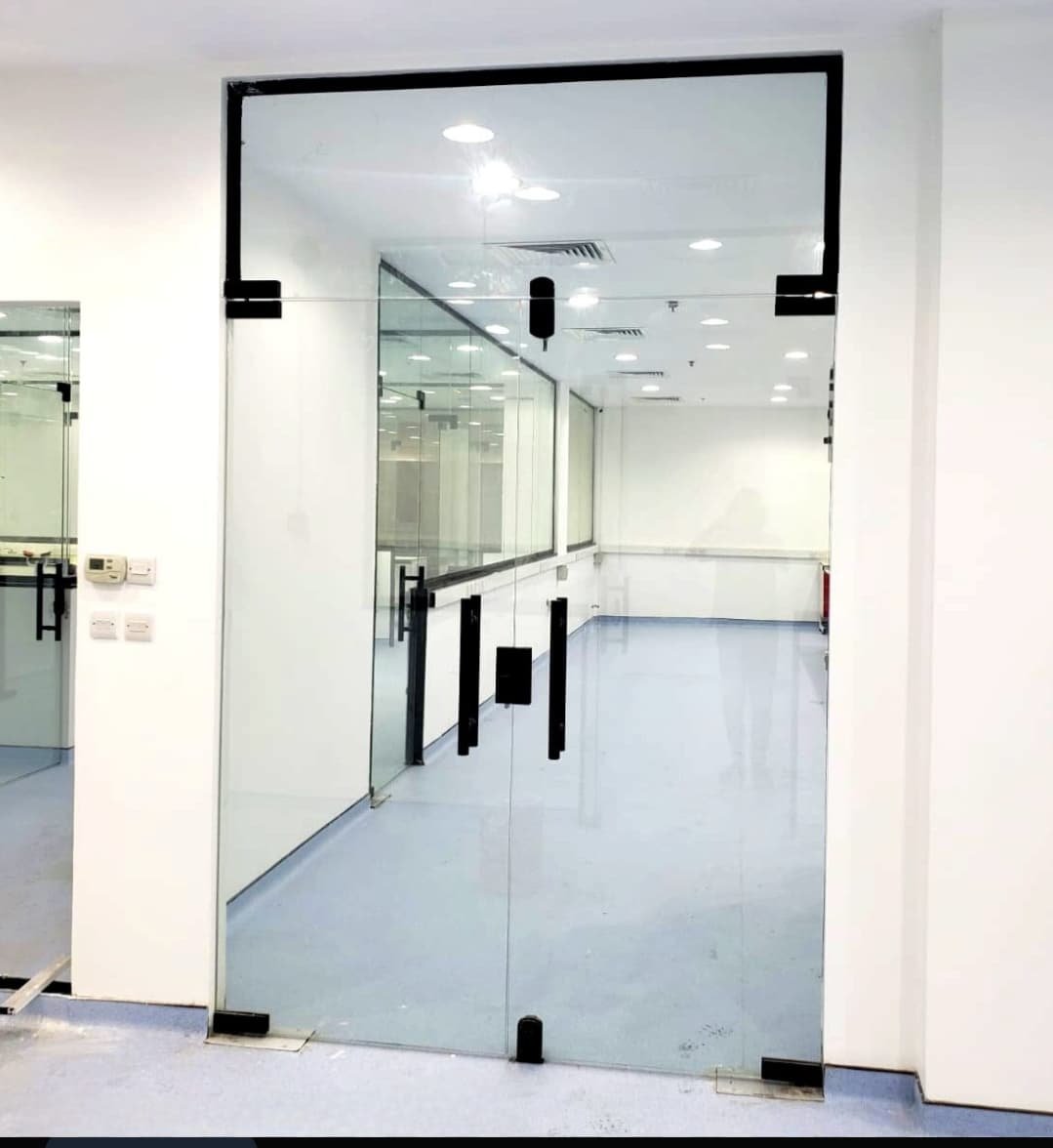 أبو عبد المعين – معلم زجاج سيكوريت حي المروة جدة 0552562249